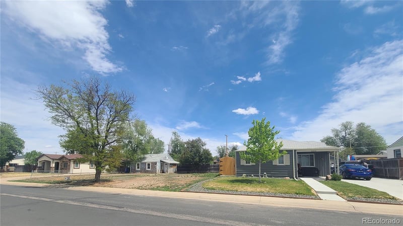 2218 Fulton St, Aurora, CO 80010