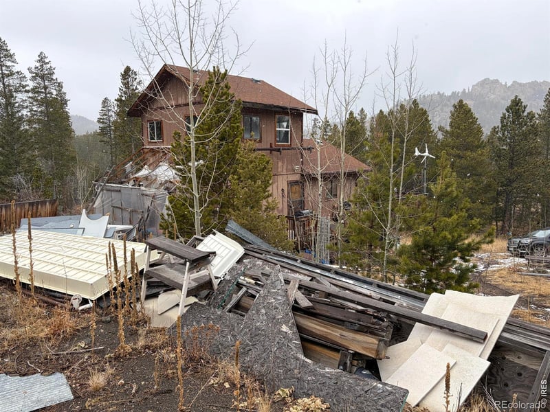 885 Pratt Creek Rd, Livermore, CO 80536