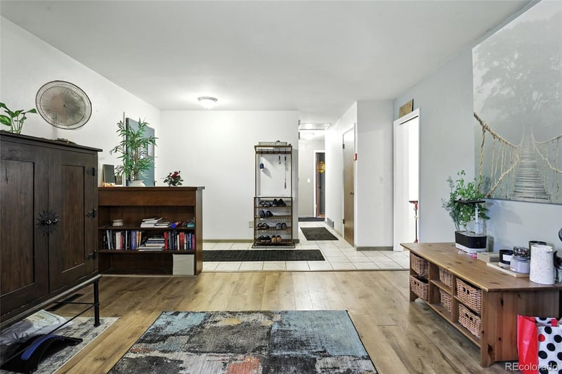 1239 Martin Dr, Colorado Springs, CO 80915