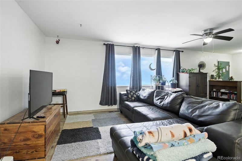 1239 Martin Dr, Colorado Springs, CO 80915