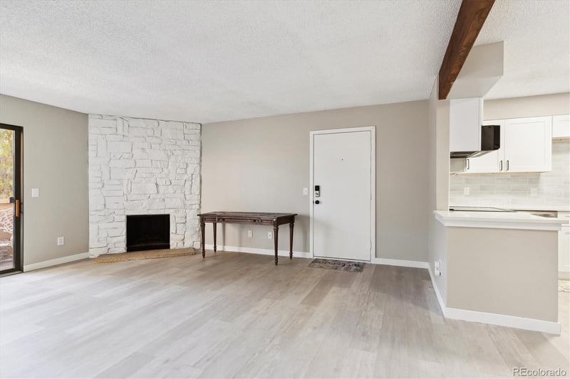 3335 Ammons St #103, Lakewood, CO 80227