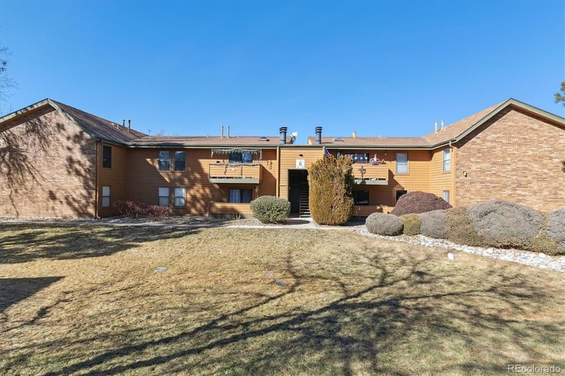 3335 Ammons St #103, Lakewood, CO 80227