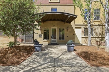 1699 Downing St #106, Denver, CO 80218