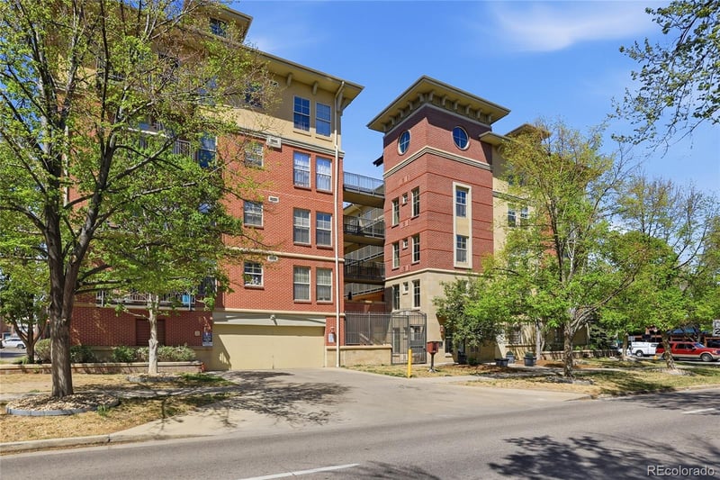 1699 Downing St #106, Denver, CO 80218