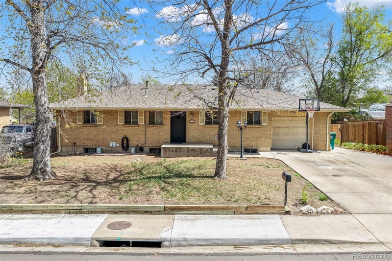 140 Kendall St, Lakewood, CO 80226