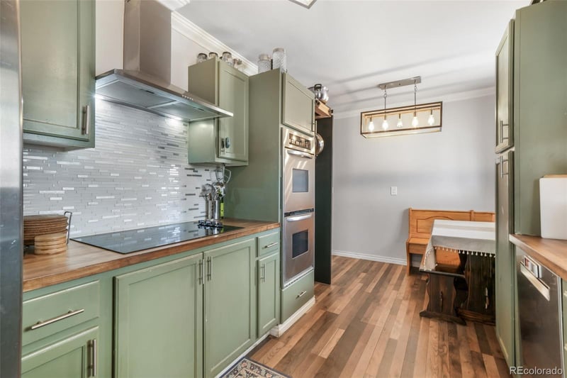 140 Kendall St, Lakewood, CO 80226