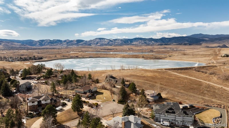 16998 73rd Pl, Arvada, CO 80007