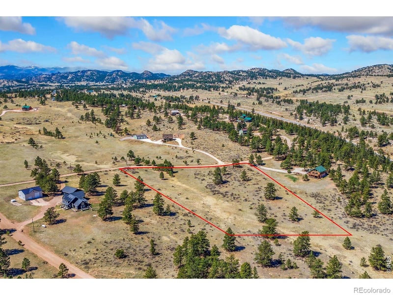 126 Cucharas Mountain Dr, Livermore, CO 80536