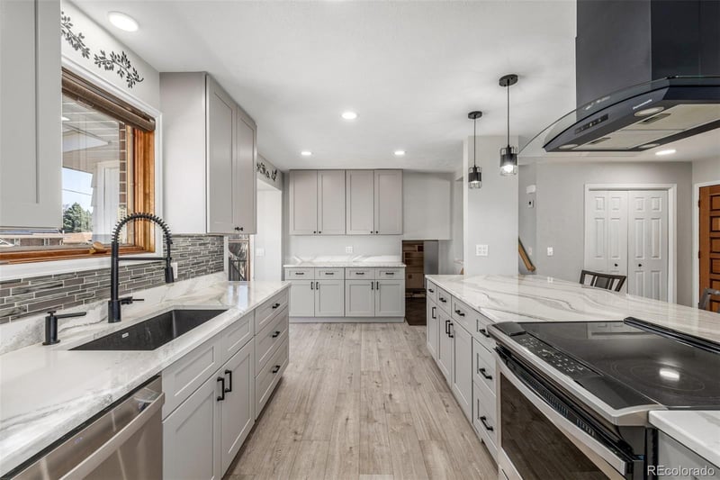 1540 Fenton St, Lakewood, CO 80232