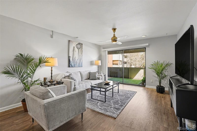 2227 Canyon Blvd #211, Boulder, CO 80302