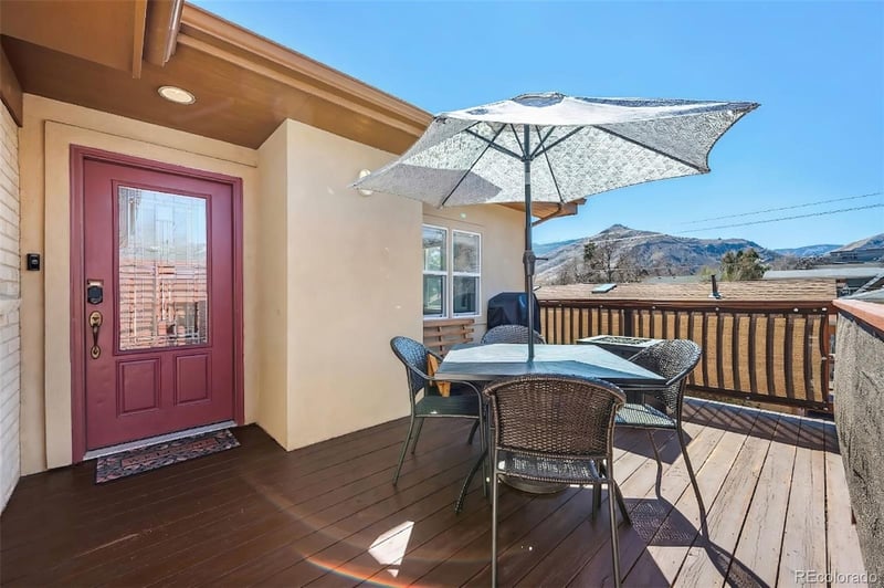 809 5th St #201, Golden, CO 80403