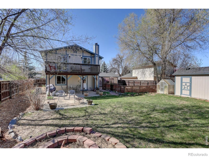 582 Highland Dr, Longmont, CO 80504