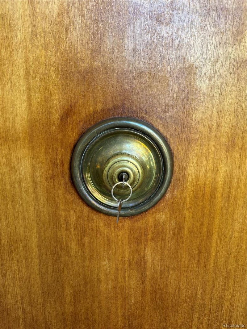 385 Sunset Dr, Brighton, CO 80601