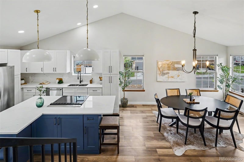 7516 Dawn Dr, Littleton, CO 80125