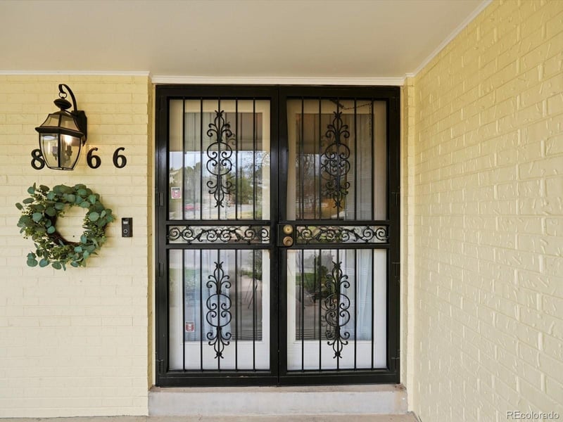 8566 Lehigh Ave, Denver, CO 80237