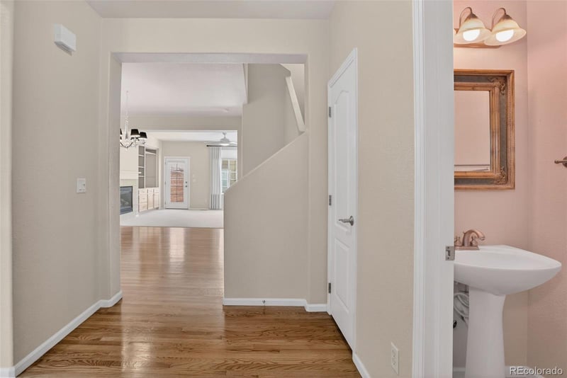 518 Brookhurst Ave #D, Highlands Ranch, CO 80129