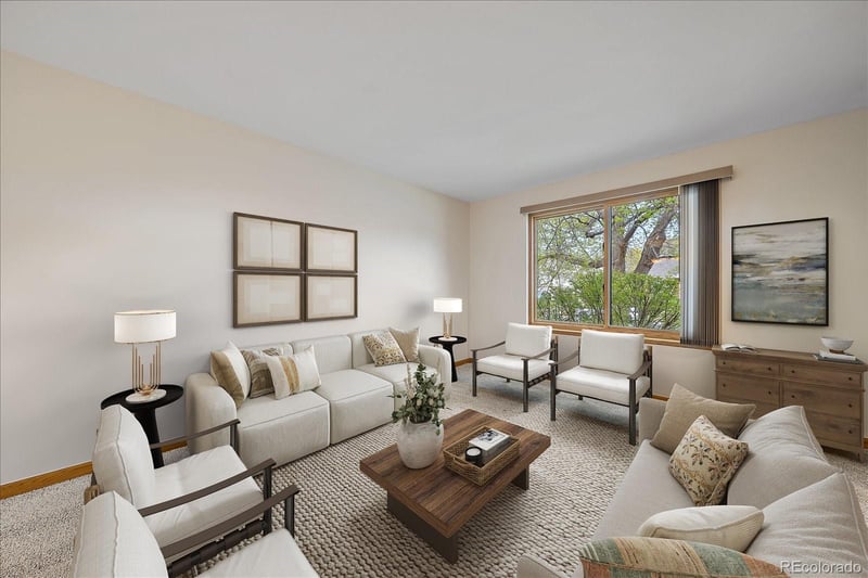 2428 Maplewood Cir, Longmont, CO 80503