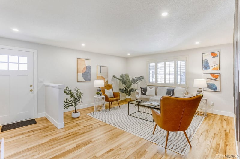 6695 Ogden St, Centennial, CO 80121