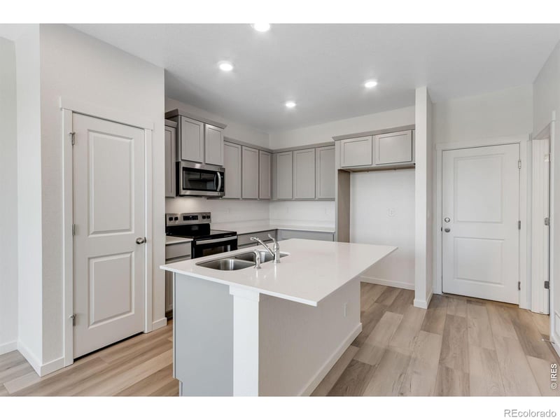 2434 Merlot St, Fort Lupton, CO 80621