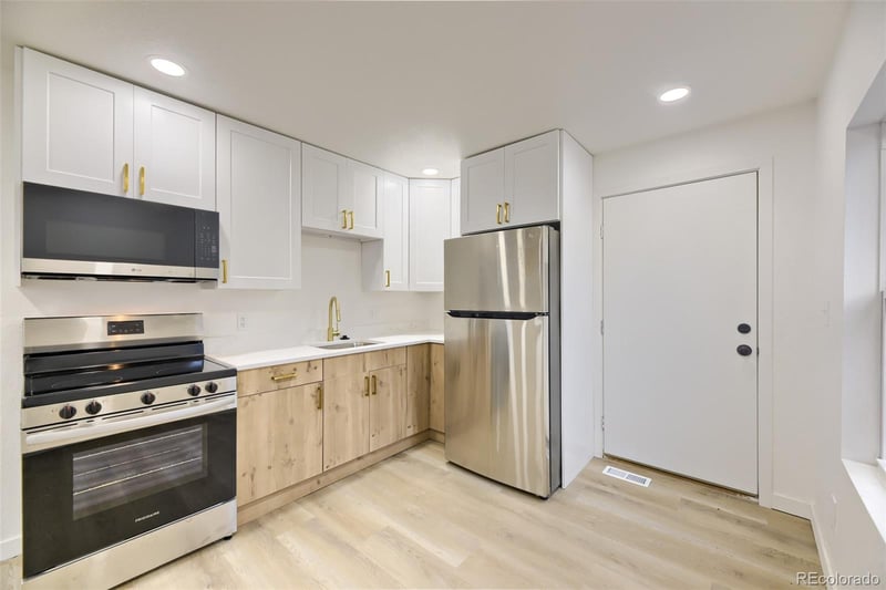 7020 Utica St, Westminster, CO 80030