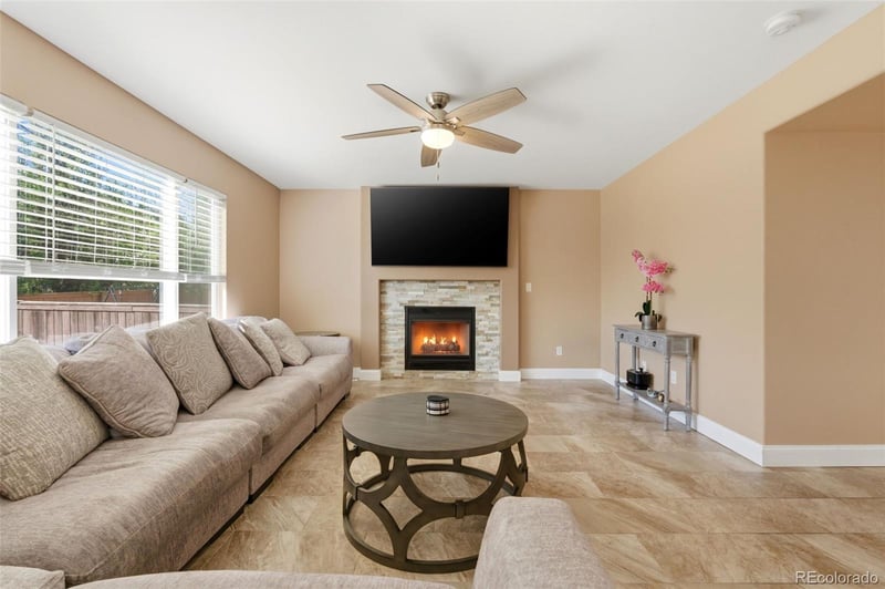 4844 Apollo Bay Dr, Highlands Ranch, CO 80130