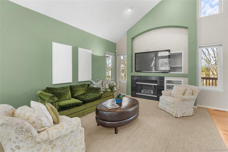 9807 Newland Ct, Broomfield, CO 80021