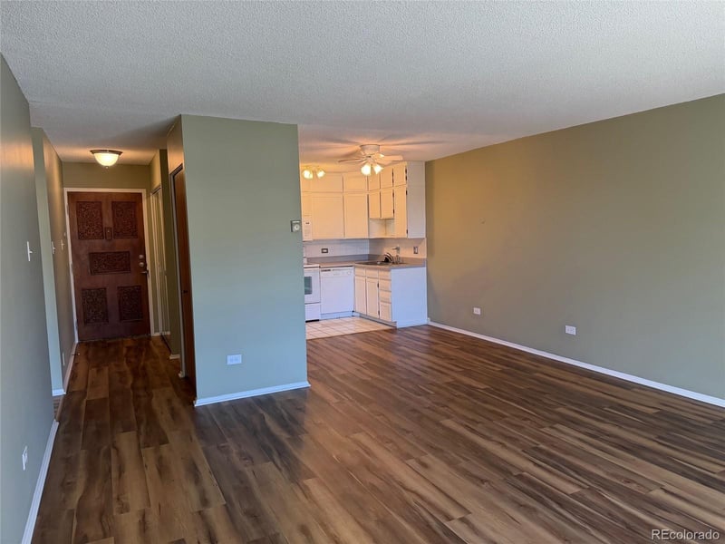350 Clinton St #10C, Denver, CO 80247