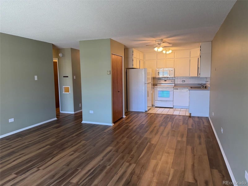 350 Clinton St #10C, Denver, CO 80247
