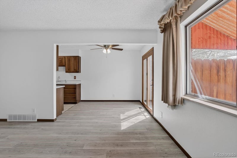 9854 Appletree Pl, Thornton, CO 80260