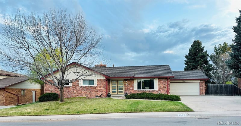 7314 Walden Dr, Littleton, CO 80128