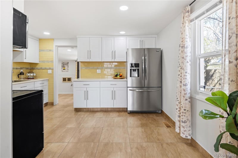 5325 5th Ave, Lakewood, CO 80226