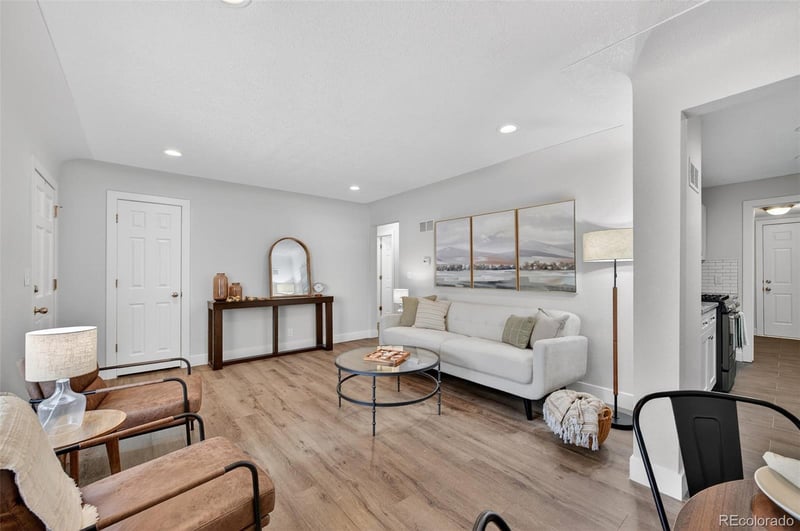 1769 Hanover St, Aurora, CO 80010