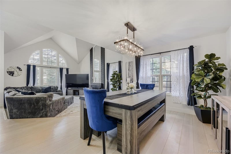 211 Durham Ct, Castle Pines, CO 80108