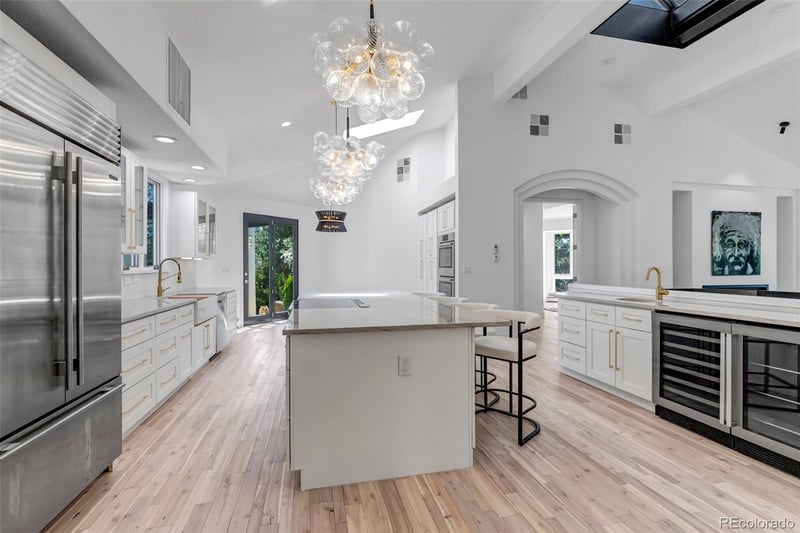 5200 Sunset Dr, Bow Mar, CO 80123