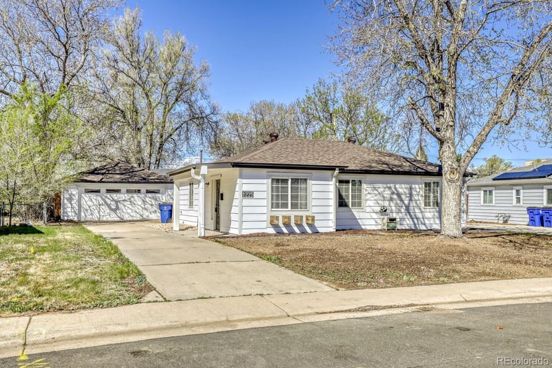 1225 Xanadu St, Aurora, CO 80011