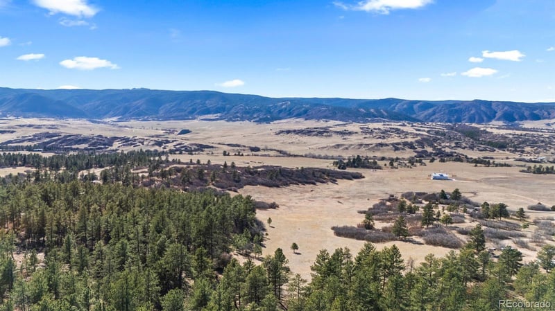 3090 S Perry Park Rd, Sedalia, CO 80135