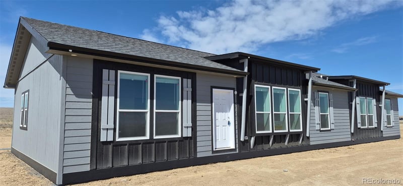 5117 Pass Me By Rd, Strasburg, CO 80136