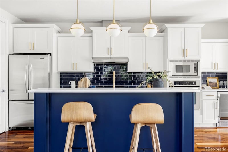 1701 Grant St, Denver, CO 80210