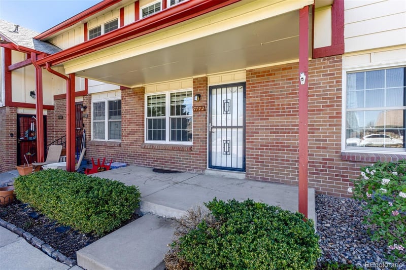 7772 Glasgow Pl, Littleton, CO 80128