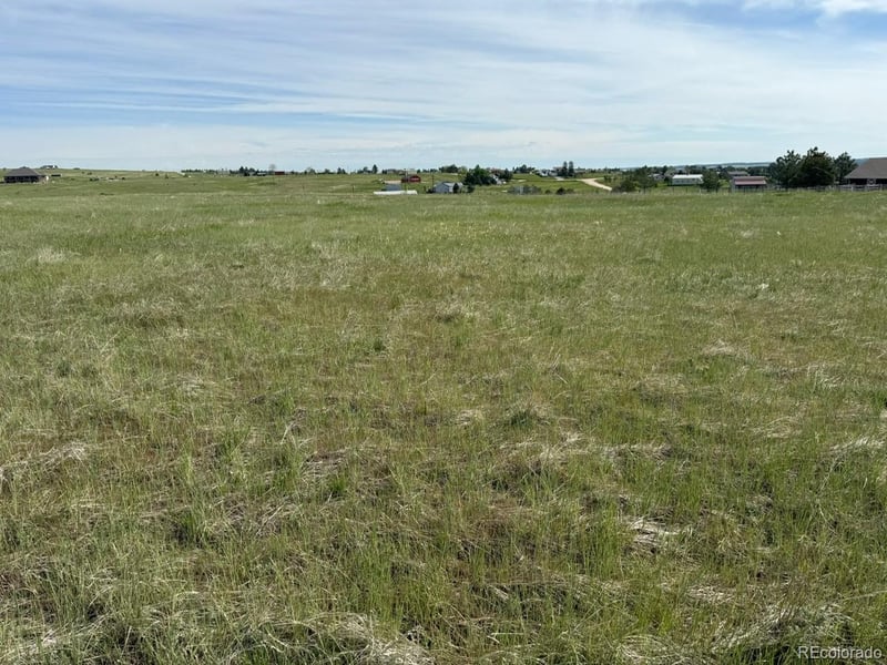 35501 Cheyenne Trl, Elizabeth, CO 80107