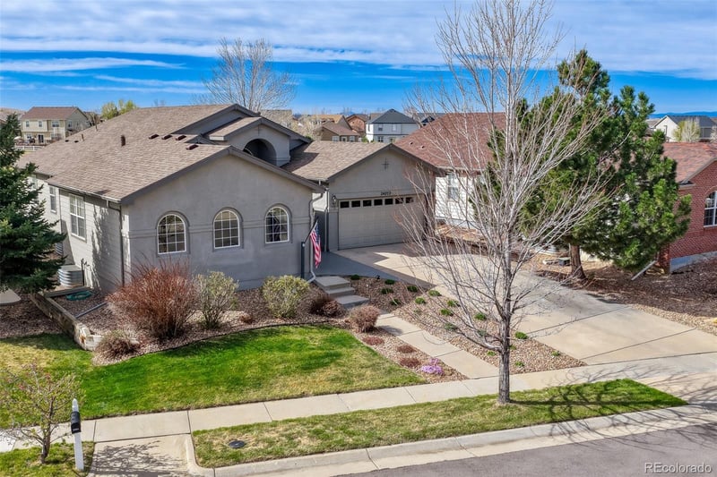 24272 Louisiana Pl, Aurora, CO 80018