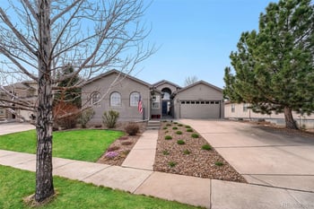 24272 Louisiana Pl, Aurora, CO 80018