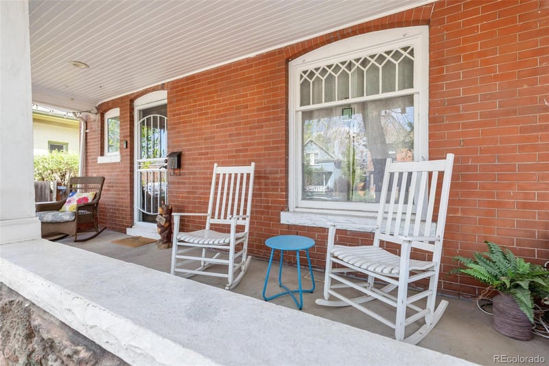 220 Emerson St, Denver, CO 80209