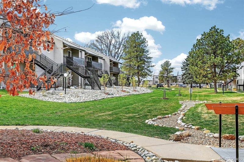 7110 S Gaylord St #P2, Centennial, CO 80122