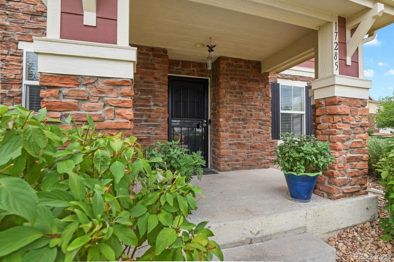 17285 E Wyoming Pl, Aurora, CO 80017