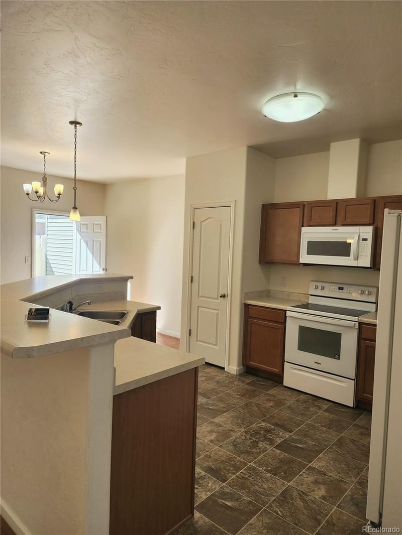 621 Zenith Ln #F, Grand Junction, CO 81505