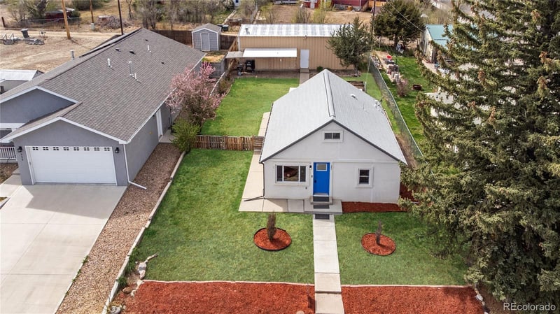 577 H Ave, Limon, CO 80828