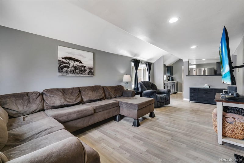 577 H Ave, Limon, CO 80828