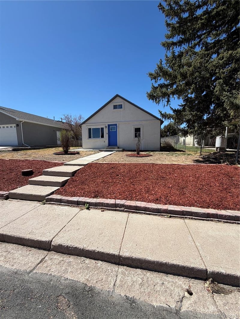 577 H Ave, Limon, CO 80828