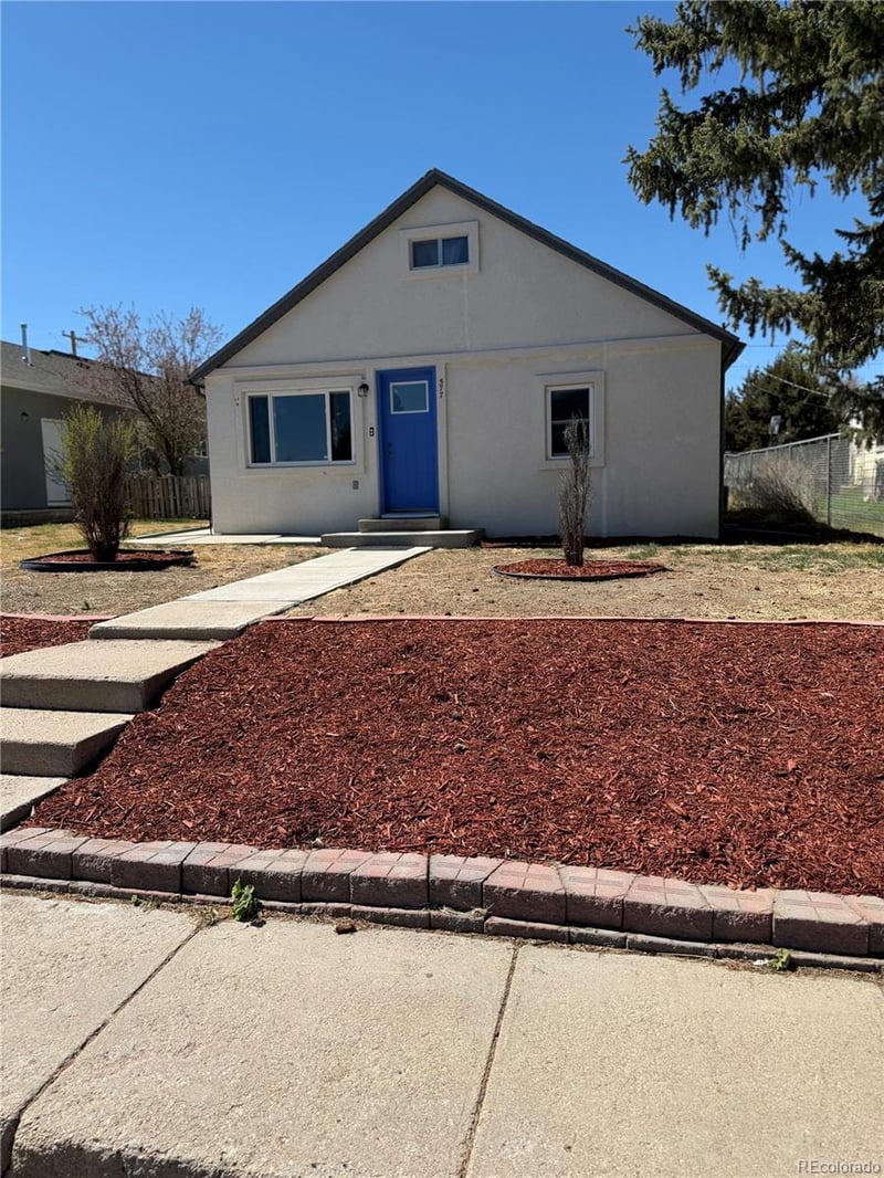 577 H Ave, Limon, CO 80828